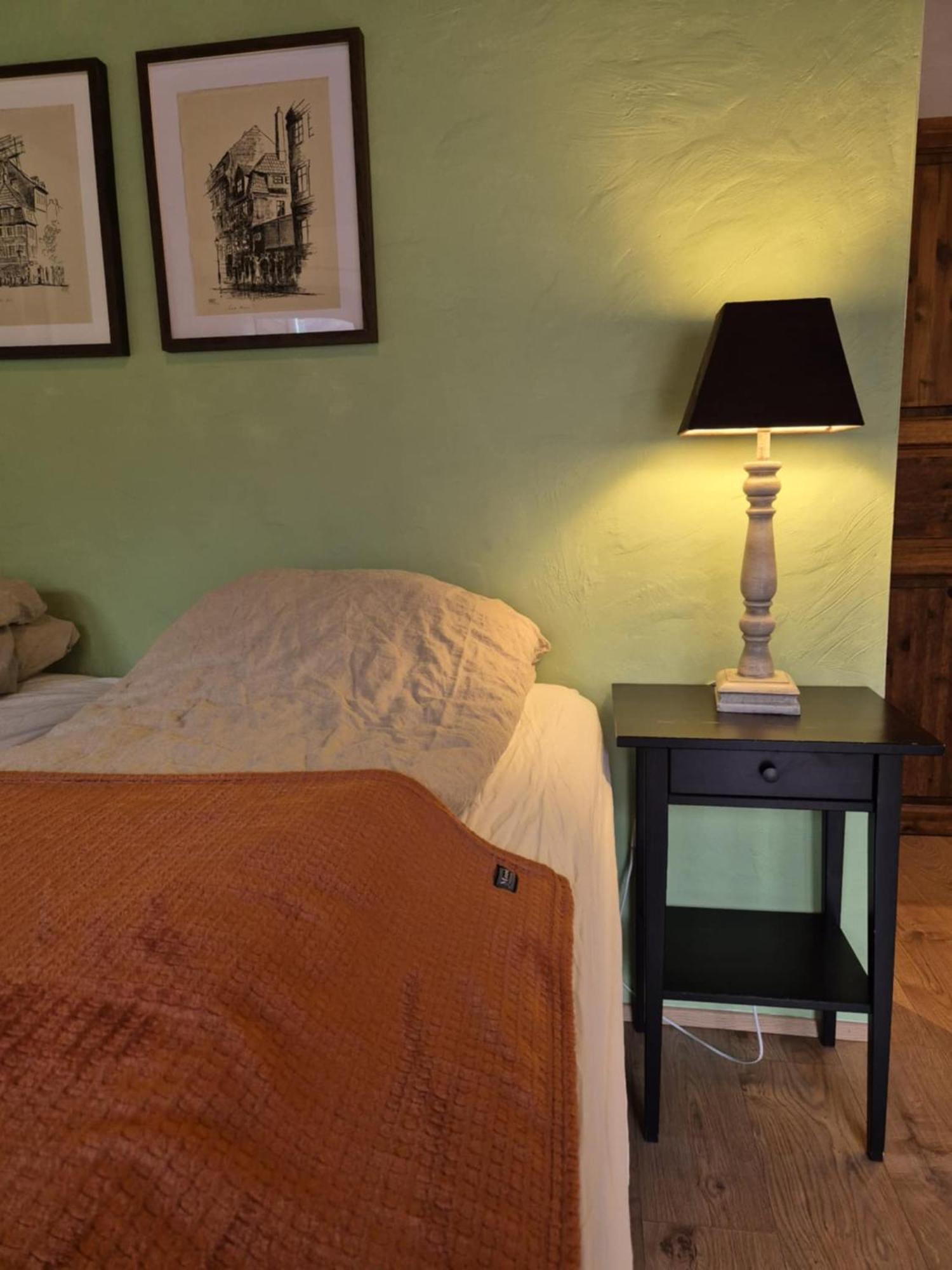Beautiful Guestroom To Rent With A Mountain View Laugarvatn Exterior foto